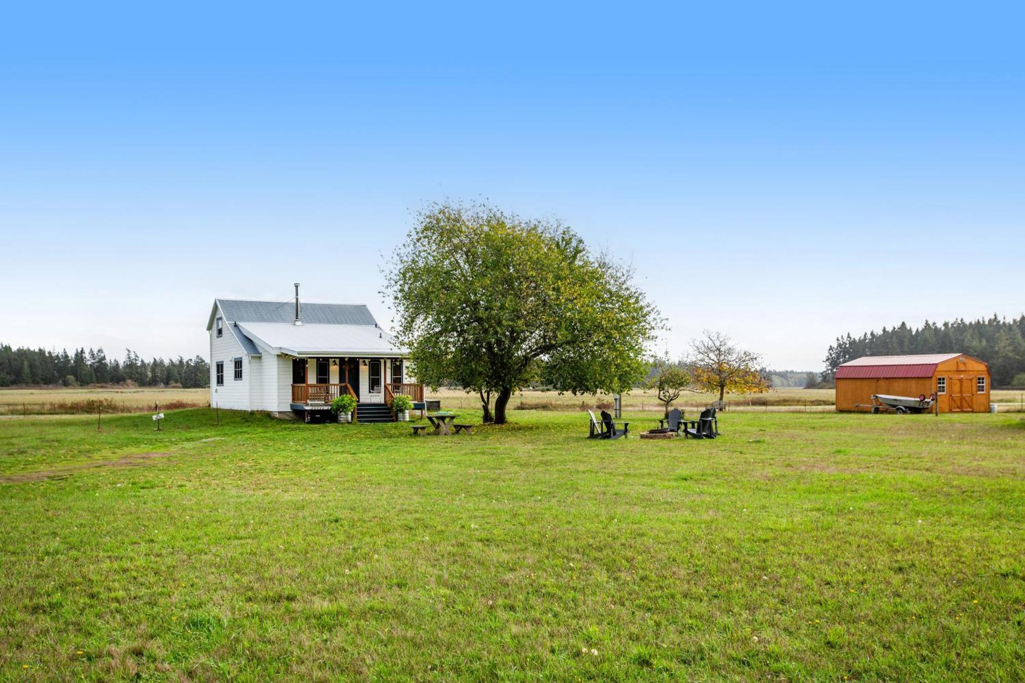 Historic Officer'S Farmhouse At Olf Купвил Екстериор снимка